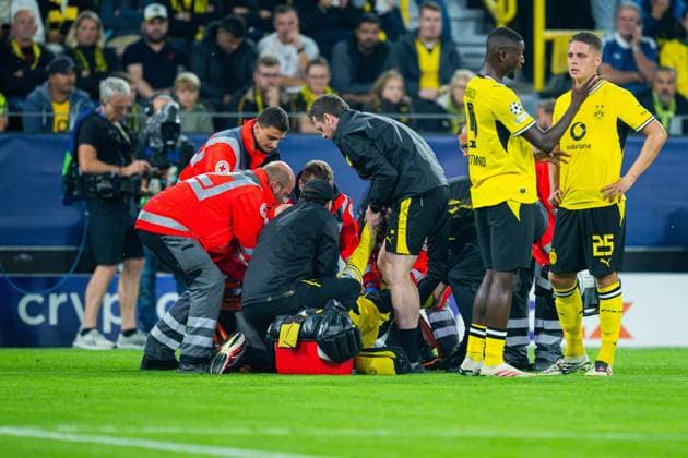 September 8, 2026 Soccer, 2026–2027, Champions League, Matchday 1, Borussia Dortmund vs. Villarreal, Konstantinos Karetsas (Dortmund) injured, injury, had to be substituted due to injury, substitution
