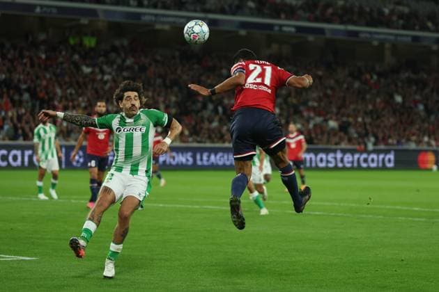 FOOT - LOSC - BETIS SEVILLE PHOTOPQR VOIX DU NORD Pascal Bonniere ; 08 09 2026 ; direct Villeneuve-d ascq, le 8 septembre 2026 losc Betis ligue des champions. Pascal Bonniere France  Copyright: xPHOTOPQR VOIXxDUxNORD MAXPPPxPascalxBonnierex 20260908VDN8401 20260908VDN8401