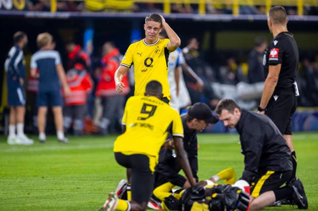 September 8, 2026, Soccer, Matchday 1 of the UEFA Champions League, Borussia Dortmund vs. Villarreal, Joey Veerman, Borussia Dortmund heads to Konstantinos Karetsas, Borussia Dortmund, Signal Iduna Park, North Rhine-Westphalia, Germany, xRHR PHOTO DEx Copyright: DennisxEwert RHR-FOTOx RHR-FOTO DE