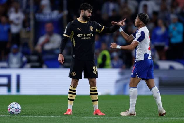 Josko Gvardiol of Manchester City and Iliman Ndiaye of Manchester City confront each other. Porto v Manchester City, UEFA Champions League, League Stage, Football, Estadio do Dragao, Porto, Portugal - 08 Sep 2026Porto Estadio do Dragao Portugal  Copyright: xMiguelxLemos Shutterstockx 17140155bx