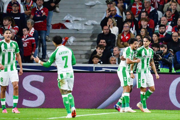 FOOTBALL : Lille OSC vs Real Betis Balompie - Ligue des Champions - Phase de Ligue - JournÃ e 1 - 08 09 2026 Joie des joueurs du Real Betis BalompiÃ apres le but de Marc Bartra (Real Betis BalompiÃ ) Villeneuve d AsqcFrance  Copyright: xBaptistexAutissierx
