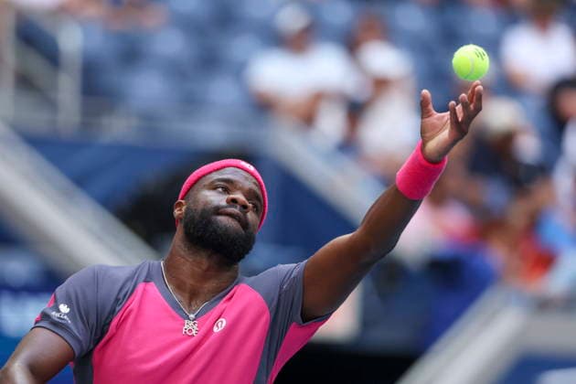 US Open tennis tournament - Day 10 Frances Tiafoe of the US in action against Alex Michelsen of the US during the Men s Singles Quarterfinals match of the US Open Tennis Championships in Flushing Meadows, New York, USA, 08 September 2026. FLUSHING MEADOWS NEW YORK United States  Copyright: xSARAHxYENESELx