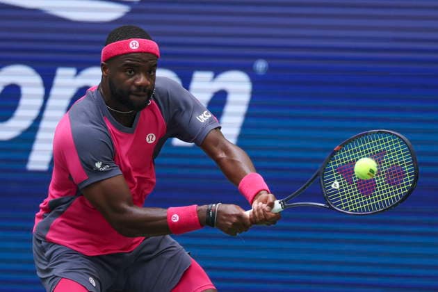 US Open tennis tournament - Day 10 Frances Tiafoe of the US in action against Alex Michelsen of the US during the Men s Singles Quarterfinals match of the US Open Tennis Championships in Flushing Meadows, New York, USA, 08 September 2026. FLUSHING MEADOWS NEW YORK United States  Copyright: xSARAHxYENESELx