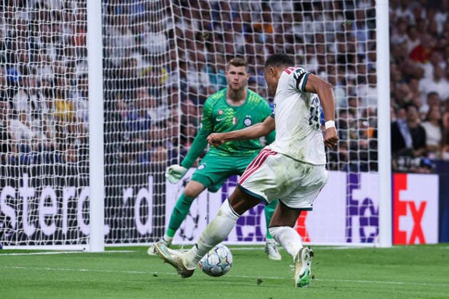Real Madrid vs. FC Internazionale Milano, UEFA Champions League 2026–27, September 8, 2026, Santiago Bernabéu Stadium, Madrid, Spain Kylian Mbappé of Real Madrid takes a shot on goal during the UEFA Champions League 2026 27 soccer match between Real Madrid and FC Internazionale Milano at Santiago Bernabéu Stadium on September 8, 2026, in Madrid, Spain Madrid Santiago Bernabéu Stadium Madrid Spain Copyright: xAlejandroxMatiasxAcostax
