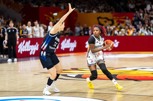 Alexis Peterson (Germany), No. 1, dribbling; Sohee Park (Korea), No. 11; GER, Germany vs. Korea, Basketball, 2026 FIBA Women’s World Cup, Quarterfinal Qualifier, September 8, 2026, GER, Germany vs. Korea, Basketball, 2026 FIBA Women’s World Cup, Qualification for the Quarterfinals, September 8, 2026, Berlin Copyright: xEibner-Pressefoto MaxxVincenx EP_MVN