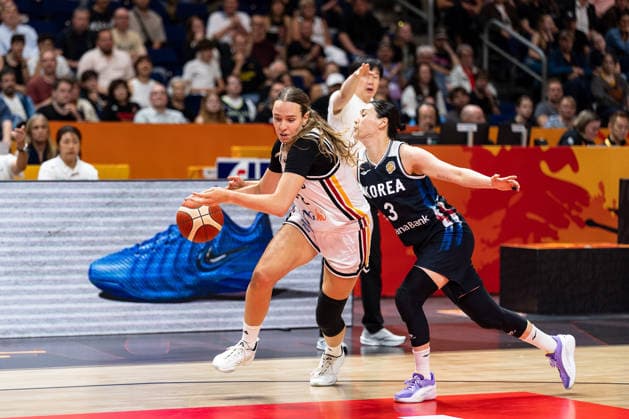 Emily Bessoir (Germany), 22, dribbling; Leeseul Kang (South Korea), 03; GER, Germany vs. South Korea, basketball, 2026 FIBA Women s World Cup, quarterfinal qualifier, September 8, 2026 GER, Germany vs. Korea, Basketball, 2026 FIBA Women’s World Cup, Qualification for the Quarterfinals, September 8, 2026 Berlin Copyright: xEibner-Pressefoto MaxxVincenx EP_MVN