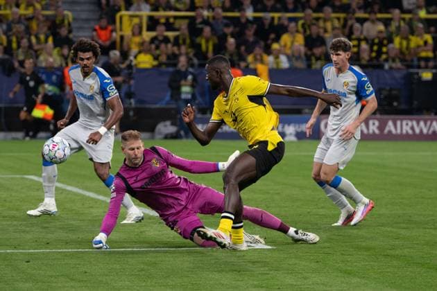 Serhou Guirassy 9 Borussia Dortmund, Borussia Dortmund vs. Villarreal CF, Soccer, Champions League, Group Stage, Matchday 1, September 8, 2026, Dortmund, North Rhine-Westphalia, Germany Copyright: xkolbert-press MarcxNiemeyerx