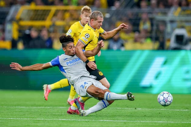 September 8, 2026, Soccer, UEFA Champions League, Borussia Dortmund vs. Villarreal CF, Champions League Matchday 1, Signal Iduna Park, 2026–27 Season: Nathan Saliba (Villarreal CF, No. 24) in a tackle against Julian Ryerson (BVB, No. 26). DFB regulations prohibit any use of photographs as image sequences and or quasi-video. North Rhine-Westphalia, Germany