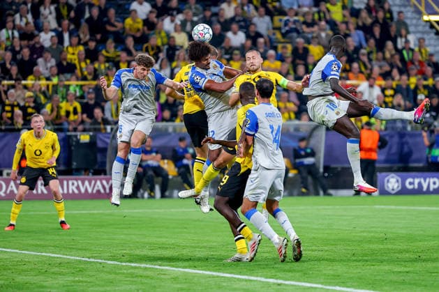 September 8, 2026, Soccer, UEFA Champions League, Borussia Dortmund vs. Villarreal CF, Champions League Matchday 1, Signal Iduna Park, 2026–27 Season, Penalty Area Action, Header by Waldemar Anton (BVB 03) in a duel against Renato Veiga (Villarreal CF 12). DFB regulations prohibit any use of photographs as image sequences and or quasi-video. North Rhine-Westphalia, Germany