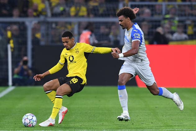 Soccer: UEFA Champions League Group Stage, Matchday 1—Borussia Dortmund vs. Villarreal on September 8, 2026, at Signal Iduna Park in Dortmund. Ethan Nwaneri (Dortmund), left (No. 12), right xRx