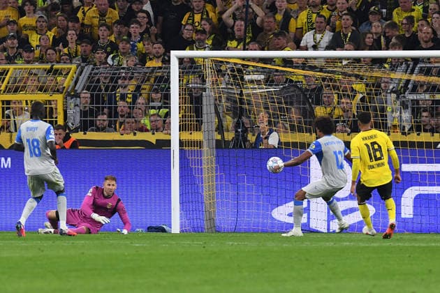 Renato Veiga (CF Villarreal) scores the 1-0 goal, an own goal, during the 2026–2027 UEFA Champions League match between Borussia Dortmund and Villarreal CF, BVB Stadion on September 8, 2026, in Dortmund, Germany. Photo by Ralf Treese, DeFodi Images. Renato Veiga (CF Villarreal) scored an own goal during the 2026–2027 UEFA Champions League match between Borussia Dortmund and Villarreal at BVB Stadion Dortmund on September 8, 2026 in Dortmund, Germany. Photo by Ralf Treese, DeFodi Images