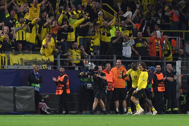 Serhou Guirassy of Borussia Dortmund and Fabio Silva of Borussia Dortmund celebrate after scoring the 2-1 goal during the 2026-2027 UEFA Champions League match between Borussia Dortmund and Villarreal CF at BVB Stadion on September 8, 2026, in Dortmund, Germany. Photo by Ralf Treese, DeFodi Images. Serhou Guirassy of Borussia Dortmund and Fabio Silva of Borussia Dortmund celebrate after scoring their team’s second goal during the 2026–2027 UEFA Champions League match between Borussia Dortmund and Villarreal at BVB Stadion Dortmund on September 8, 2026 in Dortmund, Germany. Photo by Ralf Treese, DeFodi Images