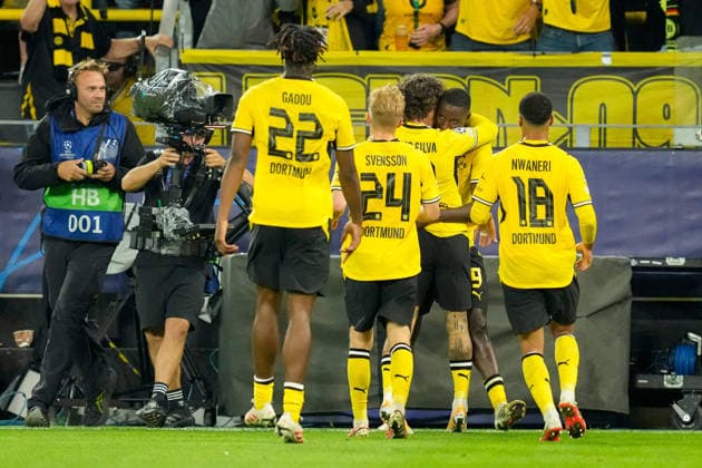 Serhou Guirassy of Borussia Dortmund celebrates with his teammates after scoring his team s second goal during the 2026–2027 UEFA Champions League match between Borussia Dortmund and Villarreal at BVB Stadion Dortmund on September 8, 2026, in Dortmund, Germany. Photo by Alex Gottschalk, DeFodi Images
