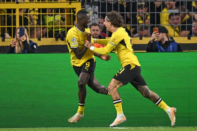 Serhou Guirassy (Dortmund 9) celebrates with Fabio Silva after scoring the goal that made it 2–1. Dortmund, August 9, 2026. ¢ Soccer, Champions League, Borussia Dortmund vs. Villarreal Club de Fútbol, Signal Iduna Park, Dortmund, North Rhine-Westphalia, Germany Copyright: xpepphotox xHorstxMauelshagenx pep00321, pep_20260908_hm_419069