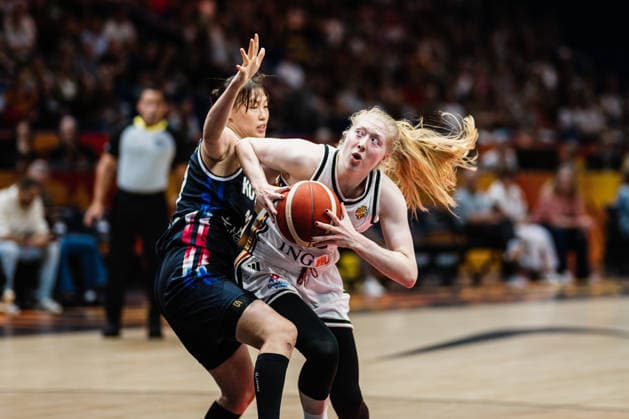 FIBA Women’s Basketball World Cup 2026: Germany vs. South Korea, September 8, 2026; Frieda Bühner (Germany), 20; Yusun Hong (South Korea), 39; Basketball; FIBA Women’s Basketball World Cup 2026; Final Phase, Qualifier for the Quarterfinals: Germany vs. South Korea on September 8, 2026, at the Uber Arena, Berlin Copyright: xBEAUTIFULxSPORTS Tonhäuserx