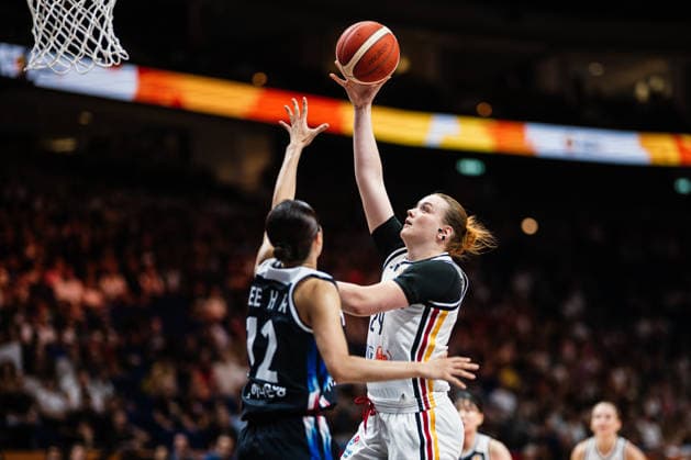 FIBA Women’s Basketball World Cup 2026: Germany vs. South Korea, September 8, 2026; Lina Sontag (Germany), 24; Haeran Lee (South Korea), 12; Basketball; FIBA Women’s Basketball World Cup 2026; Final Round, Quarterfinal Qualifier: Germany vs. South Korea on September 8, 2026, at the Uber Arena, Berlin Copyright: xBEAUTIFULxSPORTS Tonhäuserx