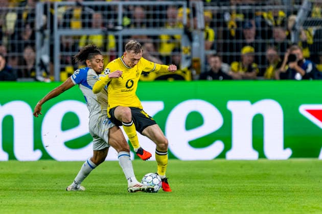 DORTMUND Villarreal CF midfielder Nathan Saliba and Borussia Dortmund forward Maximilian Beier during the UEFA Champions League match between Borussia Dortmund and Villarreal at BVB Stadion Dortmund on September 8, 2026, in Dortmund, Germany. Photo by DeFodi Images