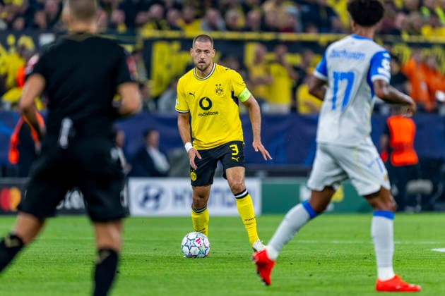 DORTMUND Borussia Dortmund defender Waldemar Anton during the UEFA Champions League match between Borussia Dortmund and Villarreal at BVB Stadion Dortmund on September 8, 2026, in Dortmund, Germany. Photo by DeFodi Images