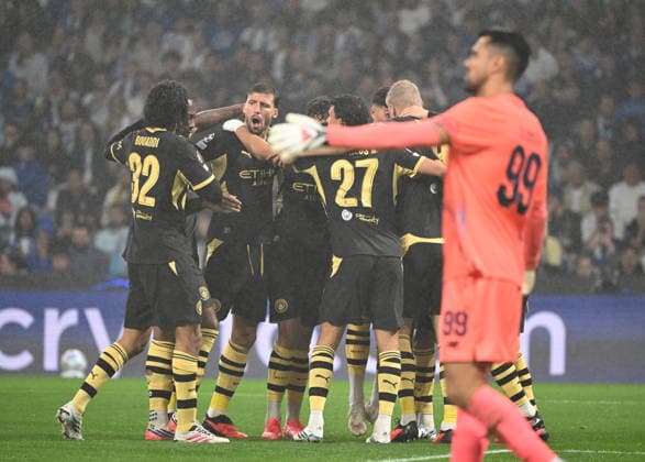 FC Porto v Manchester City - UEFA Champions League PORTO, PORTUGAL - SEPTEMBER 28: Erling Haaland and Enzo Fernandez of Man City celebrate a goal during the UEFA Champions League 2026 27 League Phase MD1 match between FC Porto and Manchester City at Estadio do Dragao on September 08, 2026 in Porto, Portugal. Alex Juarez Anadolu Porto Portugal. Editorial use only. Please get in touch for any other usage.  Copyright: x2026xAnadoluxAlexxJuarezx
