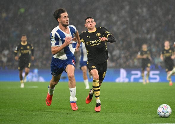 FC Porto v Manchester City - UEFA Champions League PORTO, PORTUGAL - SEPTEMBER 28: Phil Foden of Man City in action during the UEFA Champions League 2026 27 League Phase MD1 match between FC Porto and Manchester City at Estadio do Dragao on September 08, 2026 in Porto, Portugal. Alex Juarez Anadolu Porto Portugal. Editorial use only. Please get in touch for any other usage.  Copyright: x2026xAnadoluxAlexxJuarezx