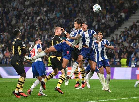 FC Porto v Manchester City - UEFA Champions League PORTO, PORTUGAL - SEPTEMBER 28: Erling Haaland and Enzo Fernandez of Man City celebrate a goal during the UEFA Champions League 2026 27 League Phase MD1 match between FC Porto and Manchester City at Estadio do Dragao on September 08, 2026 in Porto, Portugal. Alex Juarez Anadolu Porto Portugal. Editorial use only. Please get in touch for any other usage.  Copyright: x2026xAnadoluxAlexxJuarezx