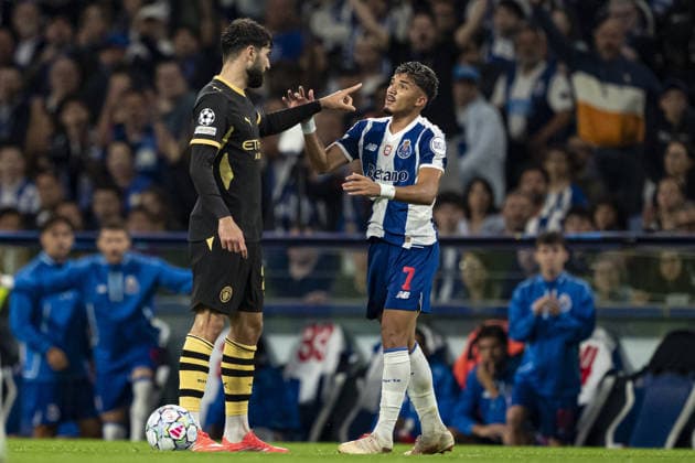 PORTO, PORTUGAL - SEPTEMBER 8: Josko Gvardiol of Manchester City argues with William Gomes of FC Porto during the UEFA Champions League 2026 27 League Phase MD1 match between FC Porto and Manchester City at Estadio do Dragao on September 8, 2026 in Porto, Portugal (Photo by Pedro Loureiro Sports Press Photo SPP) Copyright: xSportsxPressxPhotox Sportspressphoto_SPR226483