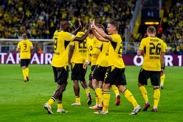 DORTMUND l Borussia Dortmund forward Serhou Guirassy and Borussia Dortmund midfielder Joey Veerman celebrate the 2–1 lead during the UEFA Champions League match between Borussia Dortmund and Villarreal at BVB Stadion Dortmund on September 8, 2026, in Dortmund, Germany. Photo by DeFodi Images