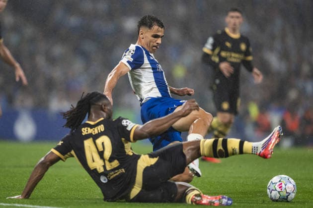 PORTO, PORTUGAL - SEPTEMBER 8: Gabri Veiga of FC Porto and Antoine Semenyo of Manchester City challenges for the ball during the UEFA Champions League 2026 27 League Phase MD1 match between FC Porto and Manchester City at Estadio do Dragao on September 8, 2026 in Porto, Portugal (Photo by Pedro Loureiro Sports Press Photo SPP) Copyright: xSportsxPressxPhotox Sportspressphoto_SPR226493