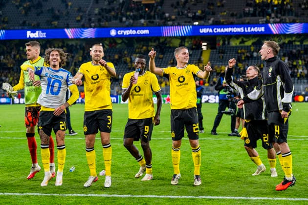 DORTMUND l r Borussia Dortmund forward Fabio Silva, Borussia Dortmund defender Waldemar Anton, Borussia Dortmund forward Serhou Guirassy, Borussia Dortmund midfielder Joey Veerman, Borussia Dortmund midfielder Marcel Sabitzer, and Borussia Dortmund forward Maximilian Beier during the UEFA Champions League match between Borussia Dortmund and Villarreal at BVB Stadion Dortmund on September 8, 2026, in Dortmund, Germany. Photo by DeFodi Images