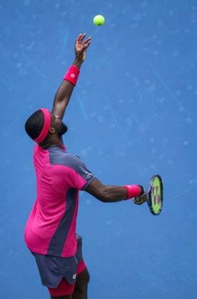 Frances Tiafoe of USA in action 2026 US Open, Day Ten, USTA Billie Jean King National Tennis Center, New York, USA - 08 Sep 2026New York USTA Billie Jean King National T New York (NY) United States of America EDITORIAL USE ONLY No use with unauthorised audio, video, data, fixture lists, club league logos or live services. Online in-match use limited to 120 images, no video emulation. No use in betting, games or single club league player publications.  Copyright: xEllaxLing Shutterstockx 17140157o