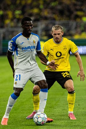 UEFA Champions League: Borussia Dortmund vs. Villarreal CF, September 8, 2026; Tani Oluwaseyi (Villarreal CF, 21) and Julian Ryerson (Borussia Dortmund, 26); UEFA Champions League opener: Borussia Dortmund vs. Villarreal CF at BVB Stadion Dortmund, Dortmund, September 8, 2026 Copyright: xBEAUTIFULxSPORTS Buriakovx