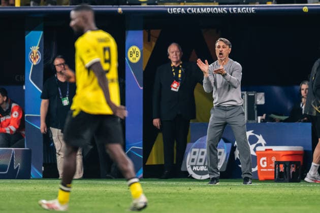 Borussia Dortmund v Villarreal CF - UEFA Champions League DORTMUND, GERMANY - SEPTEMBER 08: Head Coach Niko Kovac of Borussia Dortmund speaks to Serhou Guirassy of Borussia Dortmund after his goal during the UEFA Champions League match between Borussia Dortmund and Villarreal CF at Signal Iduna Park on September 8, 2026, in Dortmund, Germany Hesham Elsherif Anadolu Dortmund Germany. Editorial use only. Please get in touch for any other usage.  Copyright: x2026xAnadoluxHeshamxElsherifx