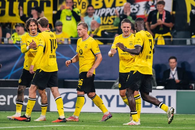 Borussia Dortmund v Villarreal CF - UEFA Champions League DORTMUND, GERMANY - SEPTEMBER 08: Serhou Guirassy of Borussia Dortmund celebrates his goal with team mates during the UEFA Champions League match between Borussia Dortmund and Villarreal CF at Signal Iduna Park on September 8, 2026, in Dortmund, Germany Hesham Elsherif Anadolu Dortmund Germany. Editorial use only. Please get in touch for any other usage.  Copyright: x2026xAnadoluxHeshamxElsherifx