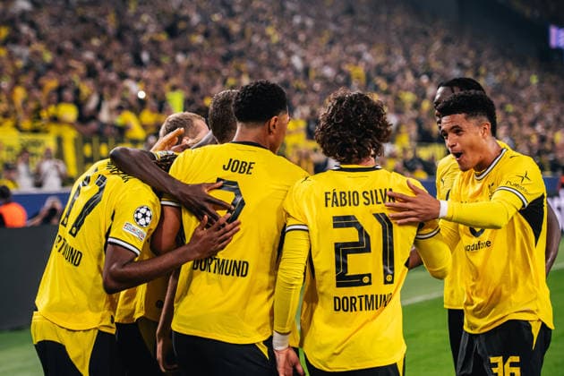 Borussia Dortmund v Villarreal CF - UEFA Champions League DORTMUND, GERMANY - SEPTEMBER 08: Players of Borussia Dortmund celebrate the third goal during the UEFA Champions League match between Borussia Dortmund and Villarreal CF at Signal Iduna Park on September 8, 2026, in Dortmund, Germany Hesham Elsherif Anadolu Dortmund Germany. Editorial use only. Please get in touch for any other usage.  Copyright: x2026xAnadoluxHeshamxElsherifx