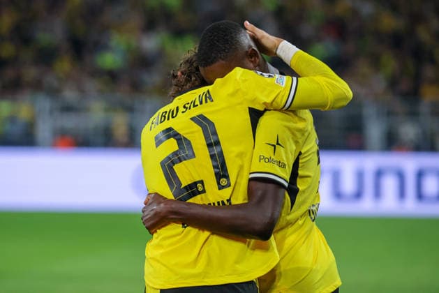 Dortmund, Deutschland: 08.09..2026 - UEFA Champions League 2026 27 - Borussia Dortmund vs. FC Villarreal Im Bild: v.li. der Zweite Torschütze Serhou Guirassy (BVB) macht das Tor zum 2:1 für Dortmund und jubelt mit Fabio Silva (BVB) (DFL DFB REGULATIONS PROHIBIT ANY USE OF PHOTOGRAPHS as IMAGE SEQUENCES and or QUASI-VIDEO)