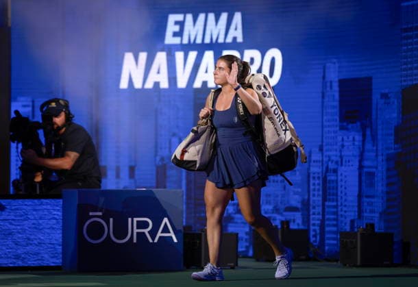 US Open tennis tournament - Day 10 Emma Navarro of the USA enters the court before her match against Jessica Pegula of the USA during the Women s Singles Quarterfinals of the US Open Tennis Championships at the USTA Billie Jean King National Tennis Center in Flushing Meadows, New York, USA, 08 September 2026. FLUSHING MEADOWS NEW YORK United States  Copyright: xCRISTOBALxHERRERA-ULASHKEVICHx