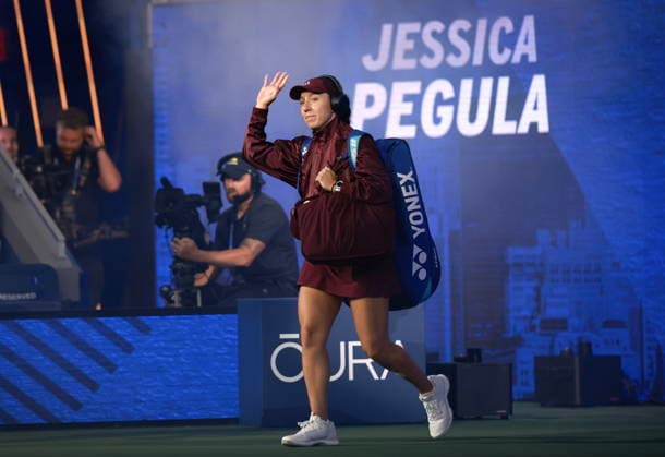 US Open tennis tournament - Day 10 Jessica Pegula of the USA enters the court before her match against Emma Navarro of the USA during the Women s Singles Quarterfinals of the US Open Tennis Championships at the USTA Billie Jean King National Tennis Center in Flushing Meadows, New York, USA, 08 September 2026. FLUSHING MEADOWS NEW YORK United States  Copyright: xCRISTOBALxHERRERA-ULASHKEVICHx