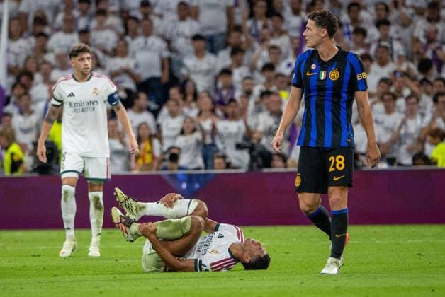 UEFA Champions League 2026 2027 - Real Madrid vs. Inter Milan in Madrid, Spain - 8 Sep 2026 Jude Bellingham (Real Madrid) in action during the 2026 2027 UEFA Champions League match between Real Madrid and Inter Milan. Madrid Spain Copyright: xDavidxCanalesx xSOPAxImagesx David-Canales-1447940