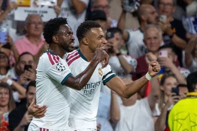 Sport Bilder des Tages #2 UEFA Champions League 2026 2027 - Real Madrid vs. Inter Milan in Madrid, Spain - 8 Sep 2026 Kylian Mbappé (R) and Vinícius Jr. (L) (Real Madrid) celebrate a goal during the 2026 2027 UEFA Champions League match between Real Madrid and Inter Milan. Final score: Real Madrid 2-1 Inter Milan Madrid Spain Copyright: xDavidxCanalesx xSOPAxImagesx David-Canales-1448112