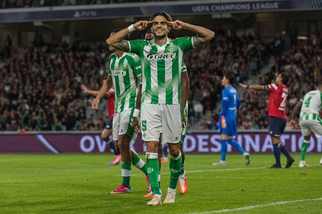 Marc Bartra celebrating after goal seen during the during UEFA Champions League 26 27 League Phase - Matchday 1 match between teams of LOSC Lille and Real Betis Balompie (Jan Borys Ball Raw Images) Lille Decathlon Arena Stade Pierre-Mauroy France Copyright: xJanxBorysx janborys_lille_betis_26 27-38