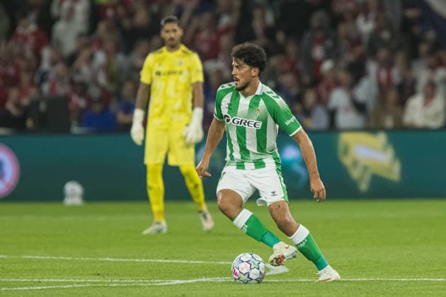 Pablo Fornalsi seen during the during UEFA Champions League 26 27 League Phase - Matchday 1 match between teams of LOSC Lille and Real Betis Balompie (Jan Borys Ball Raw Images) Lille Decathlon Arena Stade Pierre-Mauroy France Copyright: xJanxBorysx janborys_lille_betis_26 27-61