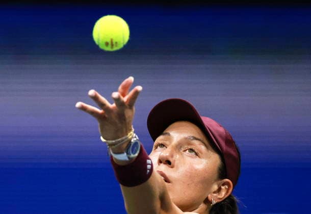 US Open tennis tournament - Day 10 epaselect Jessica Pegula of the USA in action against Emma Navarro of the USA during their Women s Singles Quarterfinals match of the US Open Tennis Championships at the USTA Billie Jean King National Tennis Center in Flushing Meadows, New York, USA, 08 September 2026. FLUSHING MEADOWS NEW YORK United States  Copyright: xCRISTOBALxHERRERA-ULASHKEVICHx