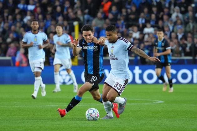 Joao Gomes of Aston Villa battles with Hugo Vetlesen of Club Brugge Club Brugge v Aston Villa, UEFA Champions League, League Stage, Football, Jan Breydel Stadium, Brugge, Belgium - 08 Sep 2026Brugge Jan Breydel Stadium Belgium  Copyright: xDavexWInter Shutterstockx 17139355ix