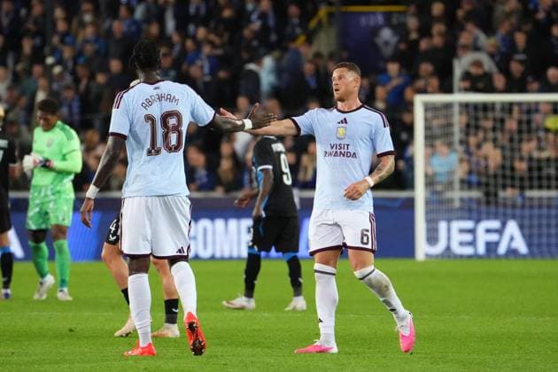 Tammy Abraham of Aston Villa and Ross Barkley of Aston Villa at the end of the match Club Brugge v Aston Villa, UEFA Champions League, League Stage, Football, Jan Breydel Stadium, Brugge, Belgium - 08 Sep 2026Brugge Jan Breydel Stadium Belgium  Copyright: xDavexWInter Shutterstockx 17139355mi