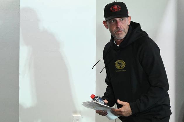 NFL, American Football Herren, USA 49ERS TRAINING, San Francisco 49ers head coach Kyle Shanahan leaves after speaking to media ahead of an NFL training session at AAMI Park in Melbourne, Wednesday, September 9, 2026. ( NO ARCHIVING MELBOURNE VICTORIA AUSTRALIA  Copyright: xJOELxCARRETTx 20260909160014849361