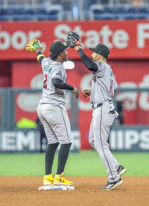 SEP 8, 2026: Arizona Diamondbacks shortstop Geraldo Perdomo (2) celebrates with Arizona Diamondbacks infielder Tim Tawa (13) after a win against the Kansas City Royals at Kauffman Stadium Kansas City, MO. CSM Kansas City United States - ZUMAc04_ 20260908_zma_c04_031 Copyright: xRomanxPunox