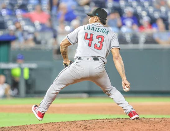 SEP 8, 2026: Arizona Diamondbacks relief pitcher Jonathan Loaisiga (43) came in relief in the 8th inning against the Kansas City Royals at Kauffman Stadium Kansas City, MO. CSM Kansas City United States - ZUMAc04_ 20260908_zma_c04_040 Copyright: xRomanxPunox