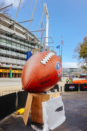 September 9, 2026, Melbourne, Victoria, Australia: Atmnosphere and preparations at Melbourne Cricket Ground before the LA Rams play the San Francisco 49ers. Shot on September 09, 2026 in Melbourne, Australia. Melbourne Australia - ZUMAp121 20260909_zsp_p121_006 Copyright: xChrisxPutnamx