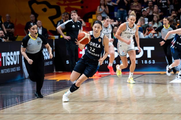 Germany v South Korea: Qualification - FIBA Women s Basketball World Cup Germany 2026 Haeran Lee plays during the FIBA Women s Basketball World Cup 2026 qualification match between Germany and Korea in Berlin, Germany, on September 8, 2026. Berlin Germany  Copyright: xMarcinxGolbax originalFilename:golba-germanyv260908_np5Ih.jpg