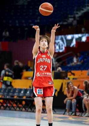 Hungary V Japan: Qualification To Quarter-Finals - FIBA Women s Basketball World Cup Germany 2026 Saki Hayashi plays during the FIBA Women s Basketball World Cup 2026 qualification match between Hungary and Japan in Berlin, Germany, on September 8, 2026. Berlin Germany  Copyright: xMarcinxGolbax originalFilename:golba-hungaryv260908_np3SR.jpg